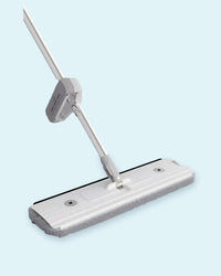 Self-Wringing Flat Mop with 2 Pads